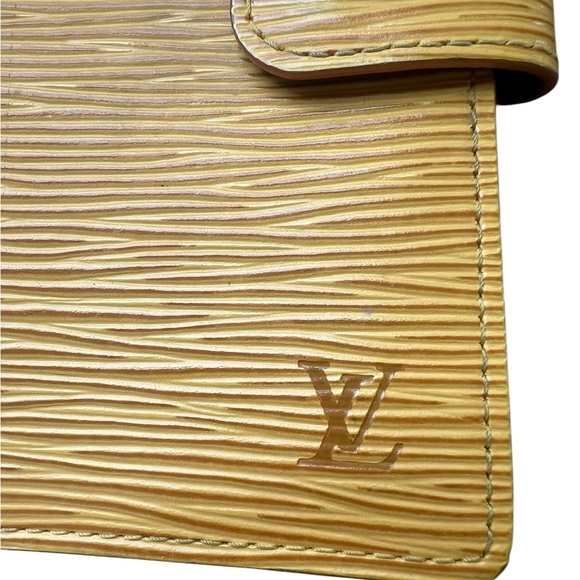 LOUIS VUITTON EPI LEATHER AGENDA – YELLOW W/ PURPLE INTERIOR - Picture 2 of 11